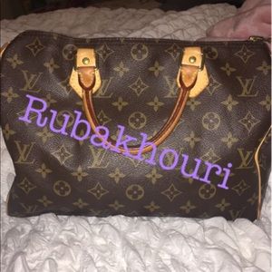 Louis Vuitton Speedy 30